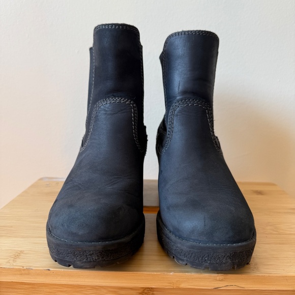 The Perfect Black Fall Waterproof Chelsea Boots - Picture 3 of 9